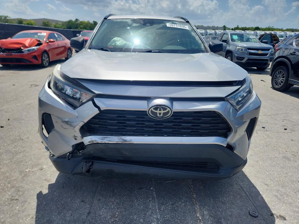 Photo 5 from auction – 2019 TOYOTA RAV4 with VIN JTMH1RFV3KD034498