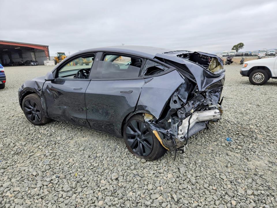 صورة رقم 2 من المزاد - 2025 TESLA MODEL Y مع VIN 7SAYGDED0SF317074