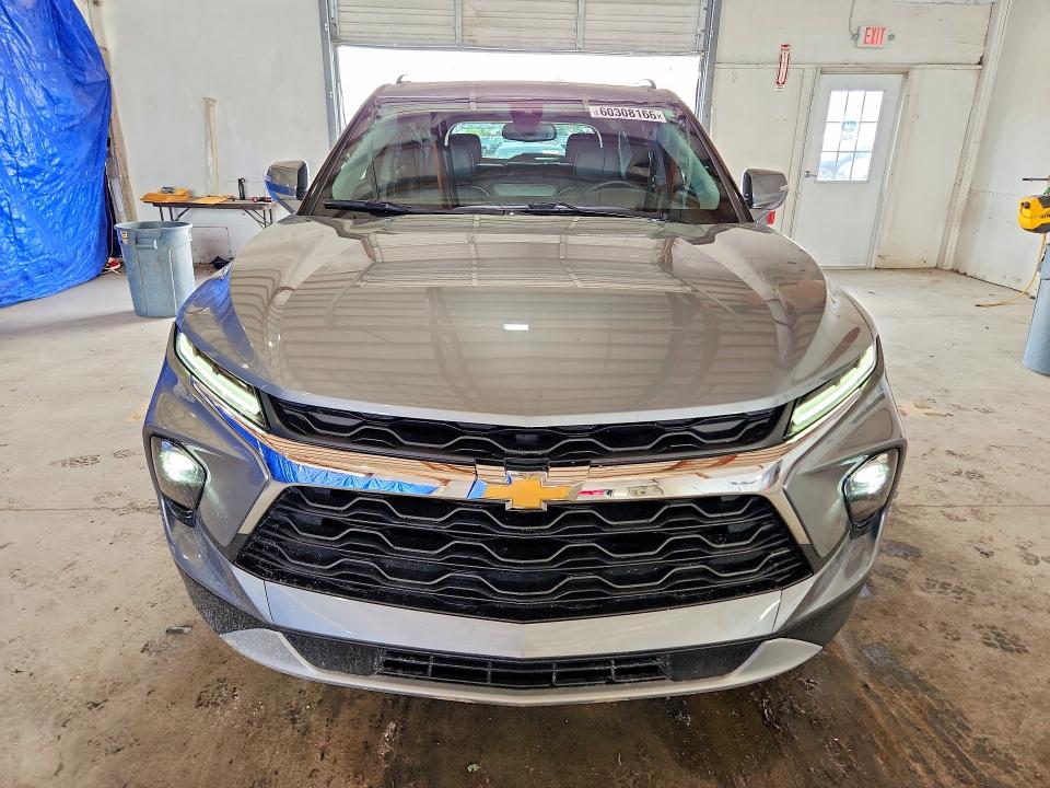 Photo 5 from auction – 2024 CHEVROLET BLAZER with VIN 3GNKBDRS6RS137343