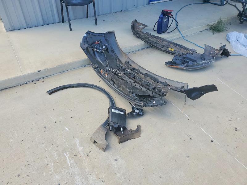 Photo 13 from auction – 2020 FORD ESCAPE with VIN 1FMCU0H6XLUC74342