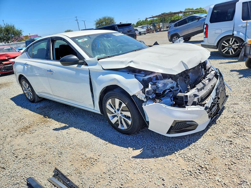 Photo 4 from auction – 2024 NISSAN ALTIMA with VIN 1N4BL4BV6RN364431