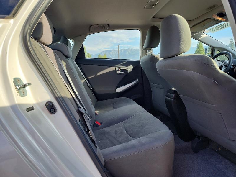 Photo 10 from auction – 2012 TOYOTA PRIUS with VIN JTDKN3DU3C5382380