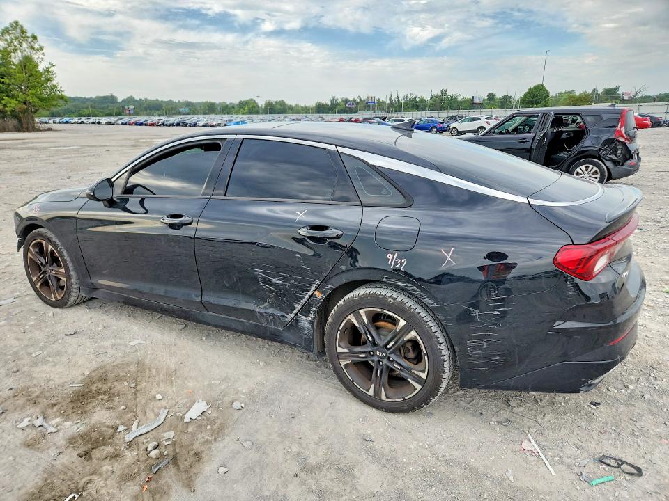 Photo 2 from auction – 2021 KIA K5 with VIN 5XXG64J27MG040584