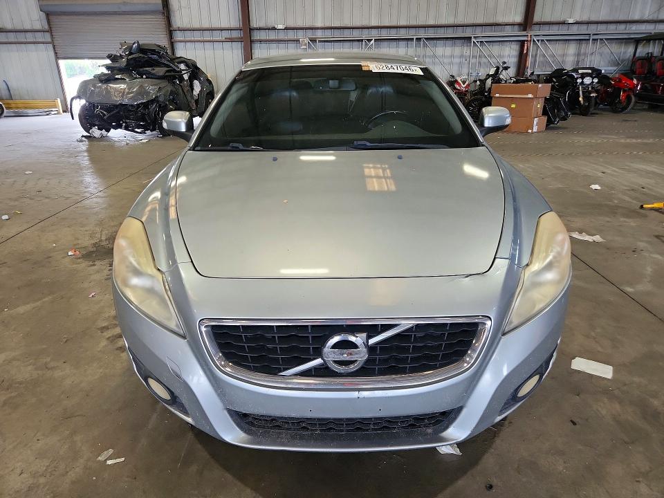 Photo 5 from auction – 2012 VOLVO C70 with VIN YV1672MC1CJ131789