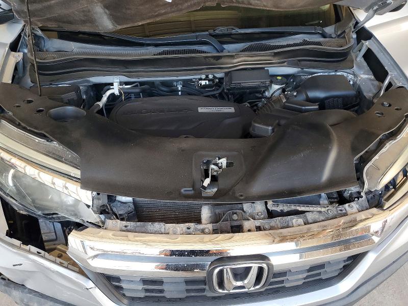 Photo 11 from auction – 2019 HONDA RIDGELINE with VIN 5FPYK2F62KB005040