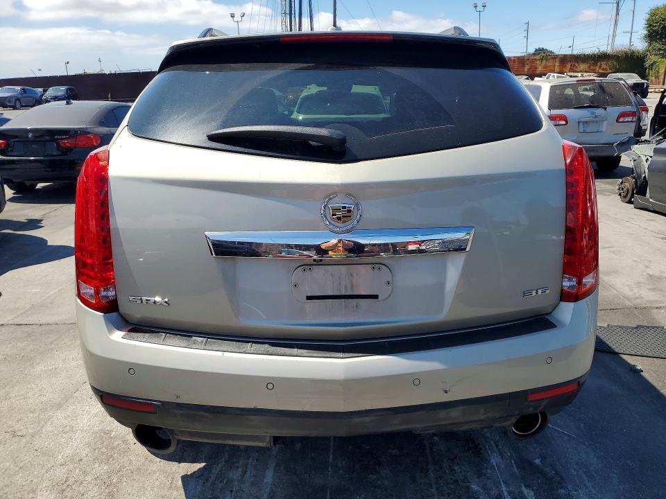 Photo 6 from auction – 2015 CADILLAC SRX with VIN 3GYFNBE31FS623598