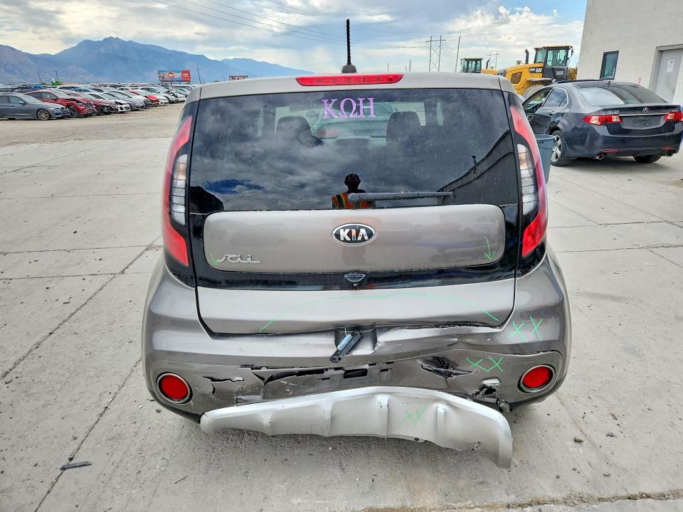 Photo 6 from auction – 2018 KIA SOUL with VIN KNDJP3A54J7614540