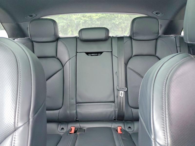 Photo 10 from auction – 2023 PORSCHE MACAN with VIN WP1AA2A58PLB13032