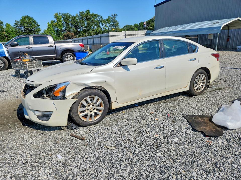 NISSAN ALTIMA 2015 with VIN 1N4AL3AP7FC118603 - Photo from auction
