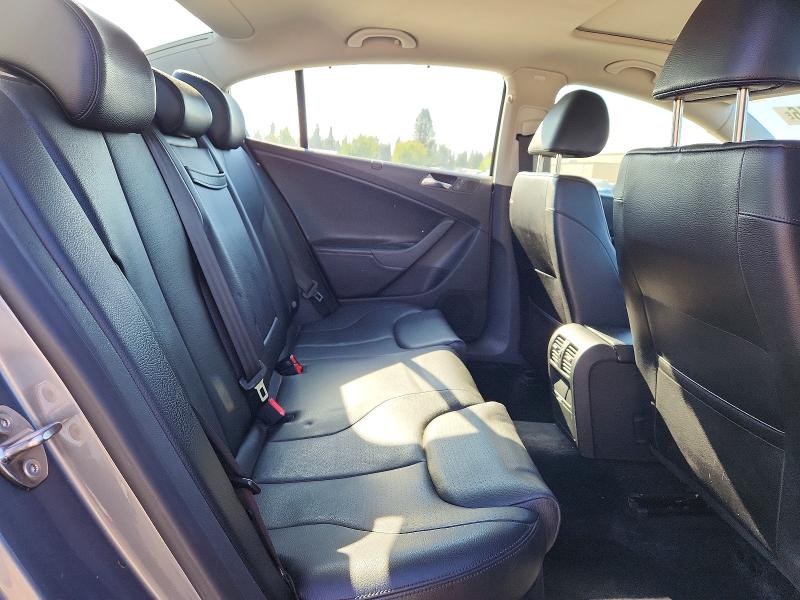 Photo 10 from auction – 2008 VOLKSWAGEN PASSAT with VIN WVWAK73C98P043218