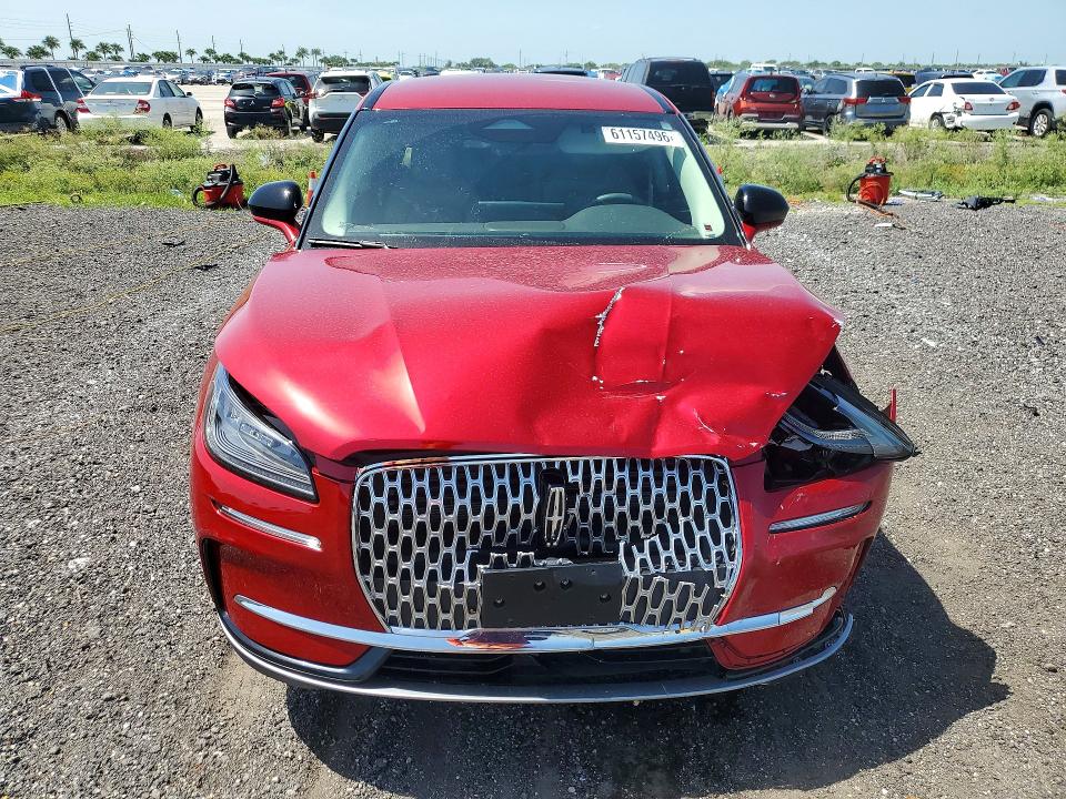 Photo 5 from auction – 2023 LINCOLN CORSAIR with VIN 5LMCJ1CA8PUL14818