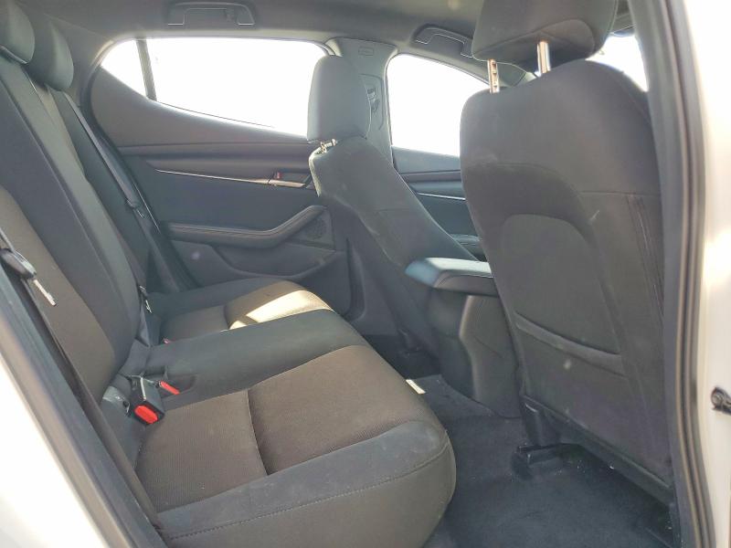 Photo 10 from auction – 2022 MAZDA 3 with VIN JM1BPAJLXN1514877