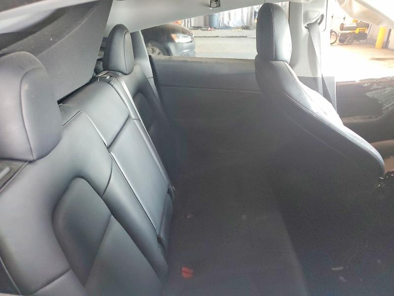 Photo 11 from auction – 2020 TESLA MODEL Y with VIN 5YJYGDEE3LF017097