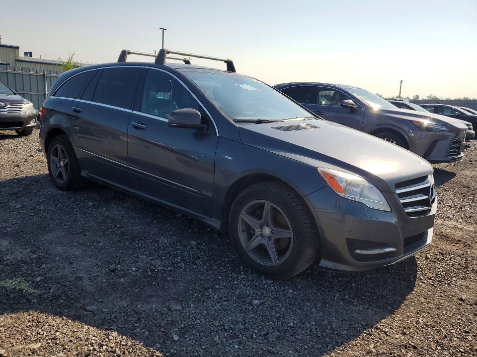 Photo 4 from auction – 2012 MERCEDES-BENZ R with VIN 4JGCB2FE2CA140597