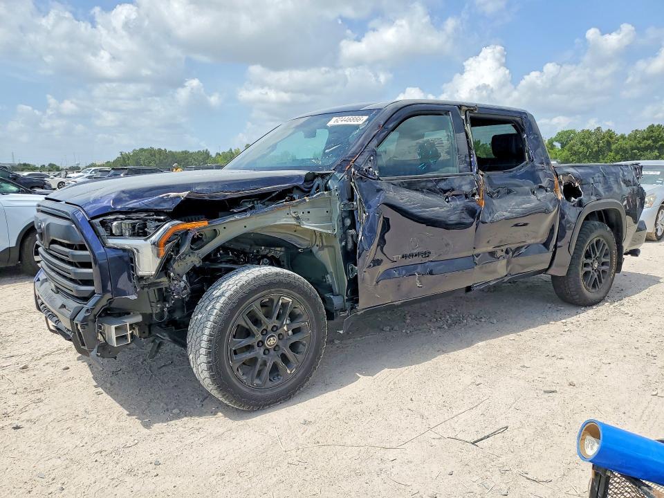 TOYOTA TUNDRA 2026 with VIN 5TFZA5AB7TX055753 - Photo from auction