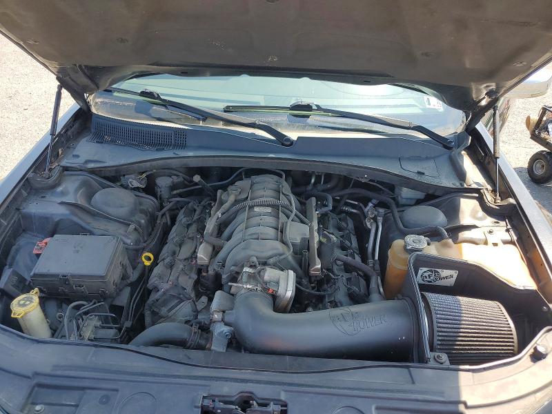Photo 11 from auction – 2011 CHRYSLER 300C with VIN 2C3CK6CT1BH530237
