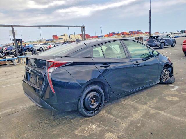 Photo 3 from auction – 2016 TOYOTA PRIUS with VIN JTDKARFU8G3000194
