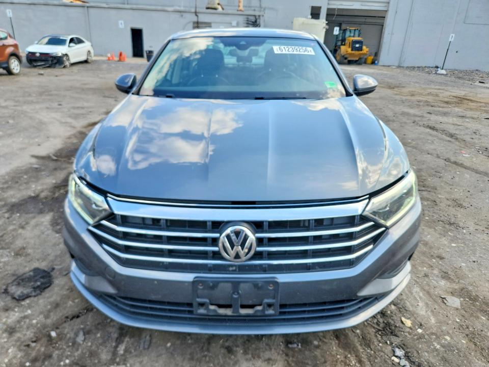 Photo 5 from auction – 2020 VOLKSWAGEN JETTA with VIN 3VWE57BU8LM088441