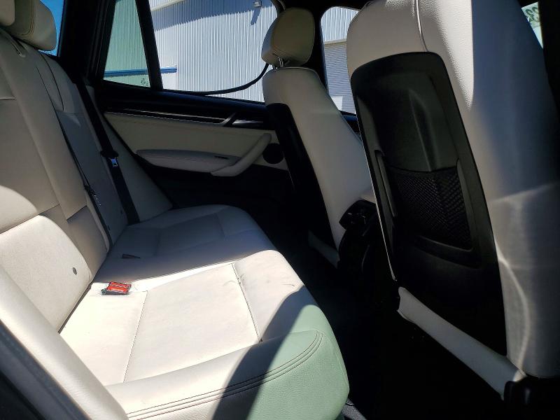 Photo 11 from auction – 2016 BMW X3 with VIN 5UXWX7C51G0K36557
