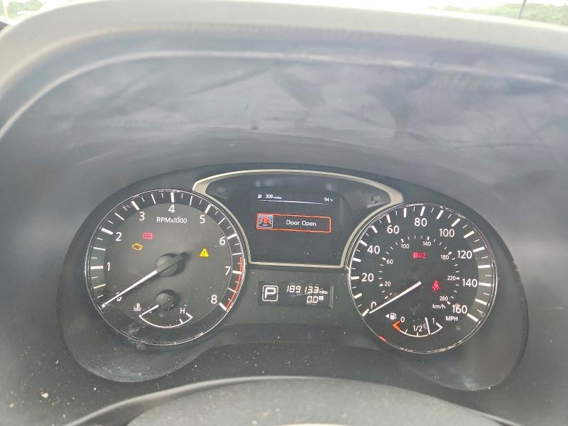 Photo 9 from auction – 2014 NISSAN PATHFINDER with VIN 5N1AR2MN2EC669190