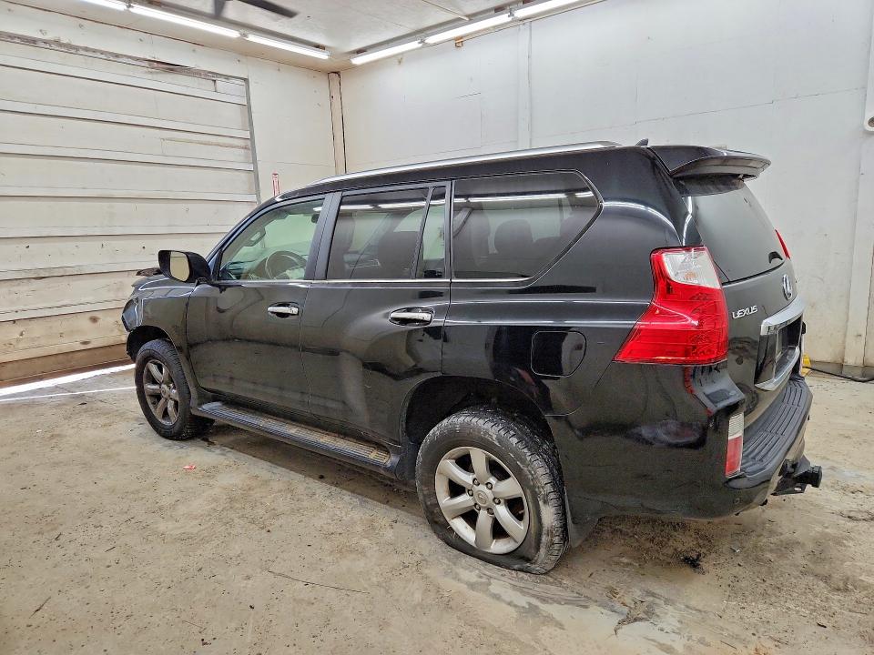 Photo 2 from auction – 2010 LEXUS GX with VIN JTJBM7FX6A5002959