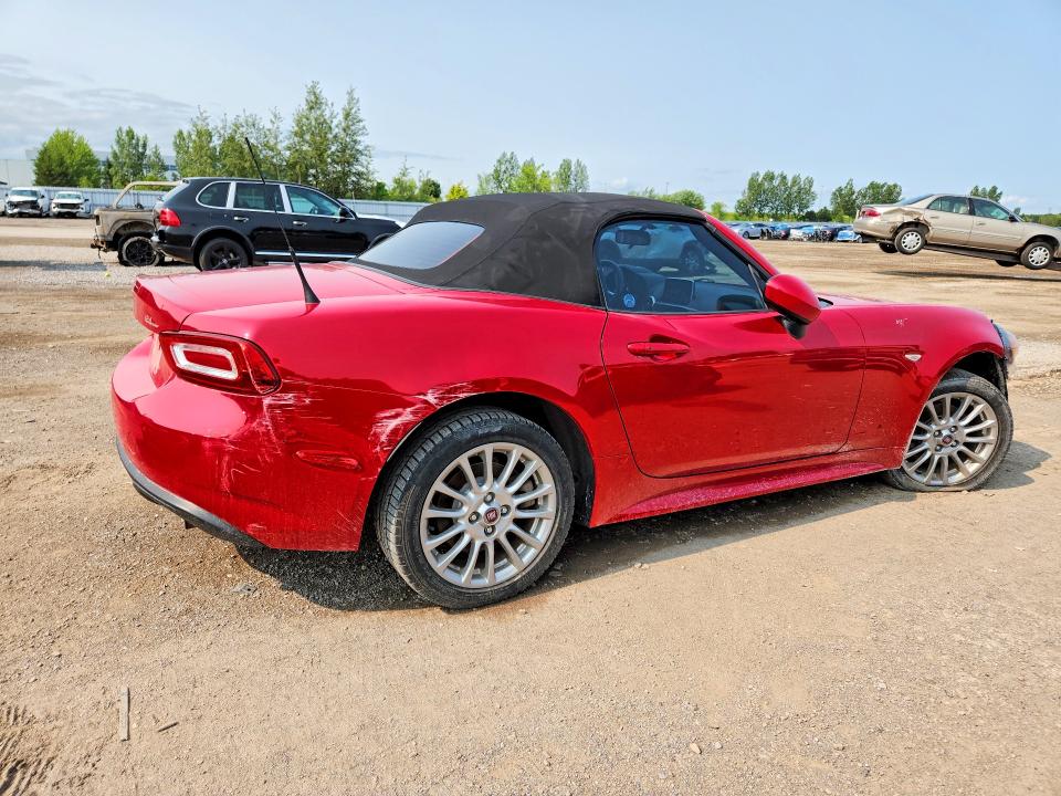 Photo 3 from auction – 2017 FIAT 124 SPIDER with VIN JC1NFAEK0H0104873