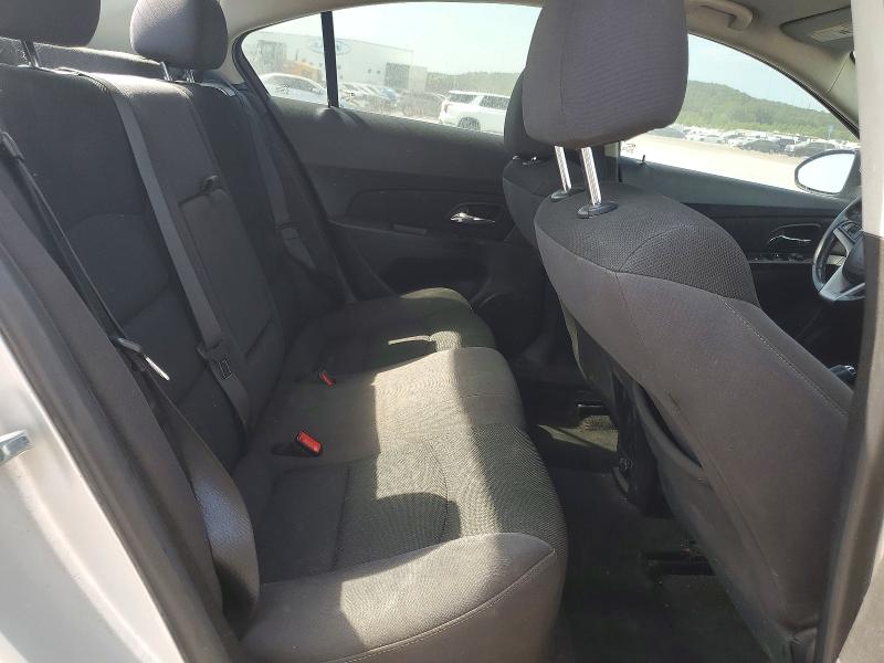 Photo 10 from auction – 2014 CHEVROLET CRUZE with VIN 1G1PC5SB3E7104846