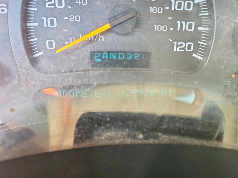 Photo 9 from auction – 2003 CHEVROLET SILVERADO with VIN 1GCEC14X13Z196542