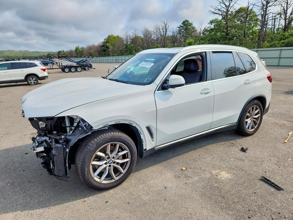 Photo 1 from auction – 2021 BMW X5 with VIN 5UXCR6C0XM9G08340