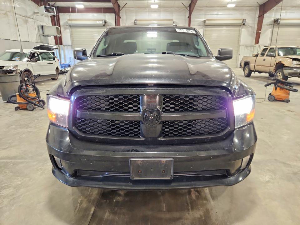 Photo 5 from auction – 2016 RAM 1500 with VIN 3C6RR7KT7GG183908