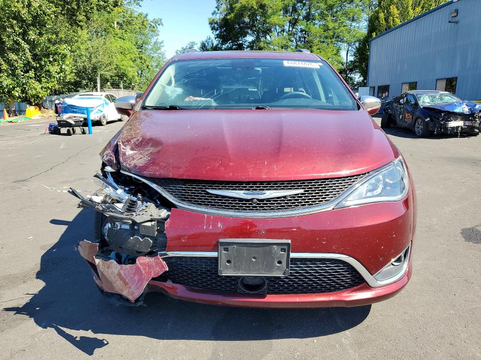 Photo 5 from auction – 2018 CHRYSLER PACIFICA with VIN 2C4RC1GG1JR365074