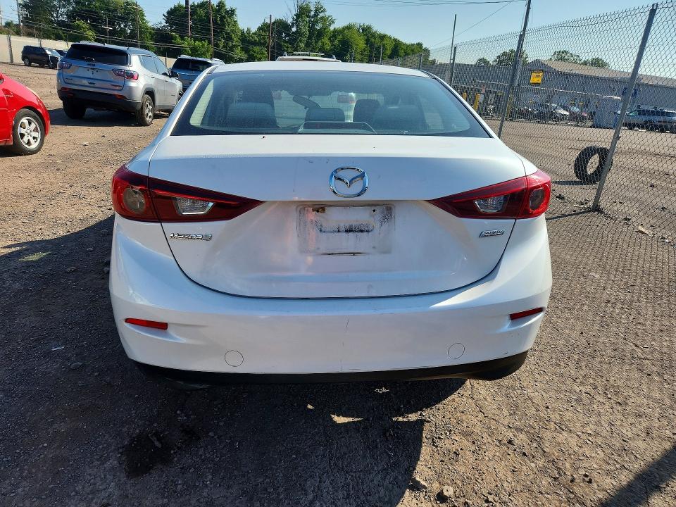 Photo 6 from auction – 2015 MAZDA 3 with VIN JM1BM1U70F1254823