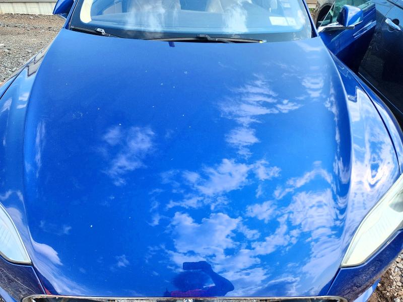 Photo 11 from auction – 2015 TESLA MODEL S with VIN 5YJSA1E47FF114353