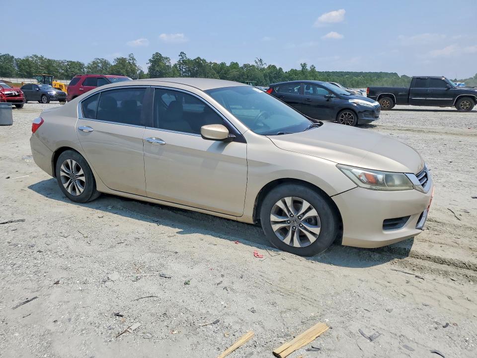 Photo 4 from auction – 2015 HONDA ACCORD with VIN 1HGCR2F38FA017052