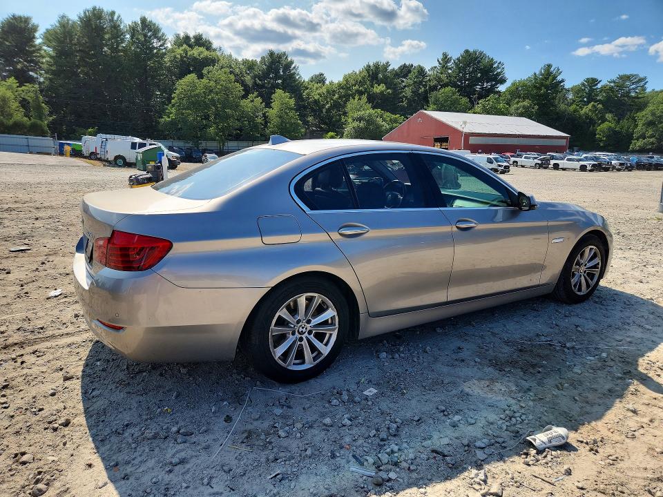 Photo 3 from auction – 2015 BMW 528 with VIN WBA5A7C51FD625802