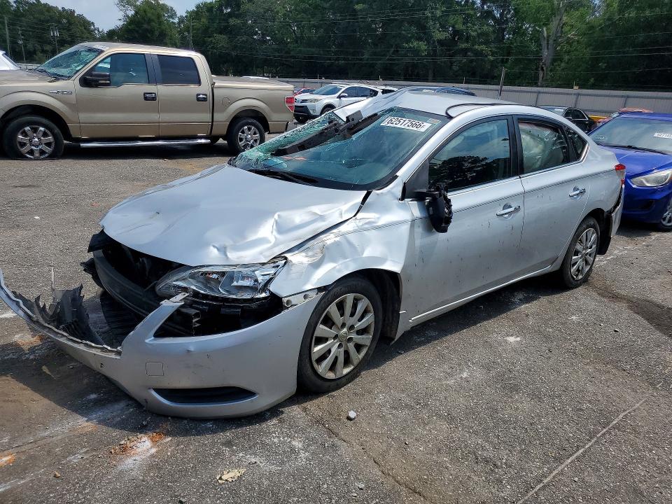 NISSAN SENTRA 2015 with VIN 3N1AB7AP1FY338995 - Photo from auction