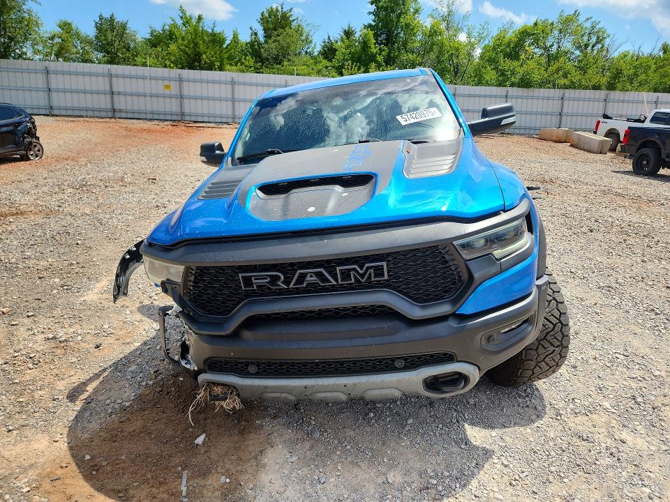 Photo 5 from auction – 2022 RAM 1500 with VIN 1C6SRFU96NN364421