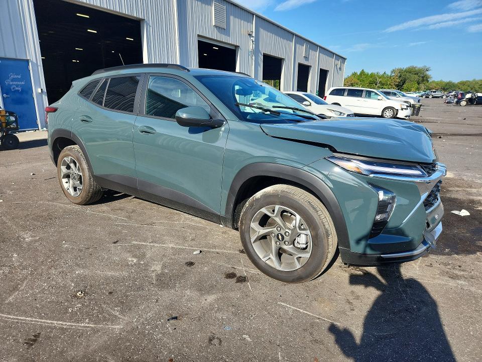 Снимка 4 от търг – 2026 CHEVROLET TRAX с VIN KL77LHEP1TC155439