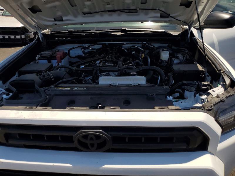 Photo 12 from auction – 2025 TOYOTA 4RUNNER with VIN JTEVA5BR8S5058810