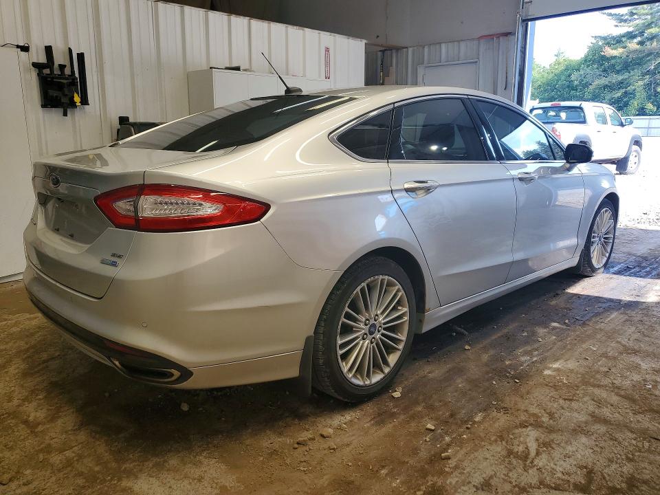 Photo 3 from auction – 2015 FORD FUSION with VIN 3FA6P0T91FR140895