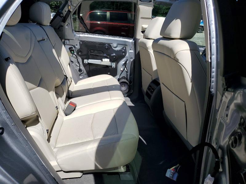 Photo 11 from auction – 2024 CADILLAC XT5 with VIN 1GYKNCRS3RZ716491