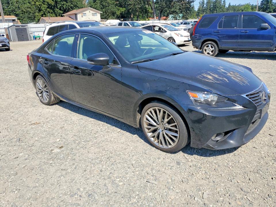 Photo 4 from auction – 2014 LEXUS IS with VIN JTHCF1D28E5006117