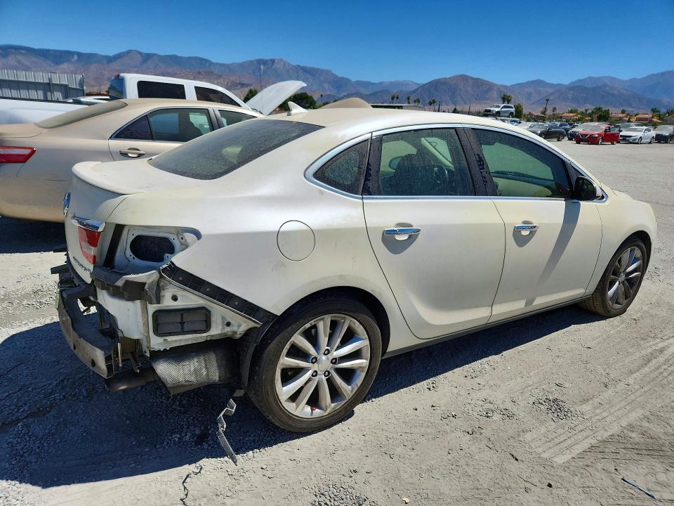 Photo 3 from auction – 2013 BUICK VERANO with VIN 1G4PT5SV4D4153826