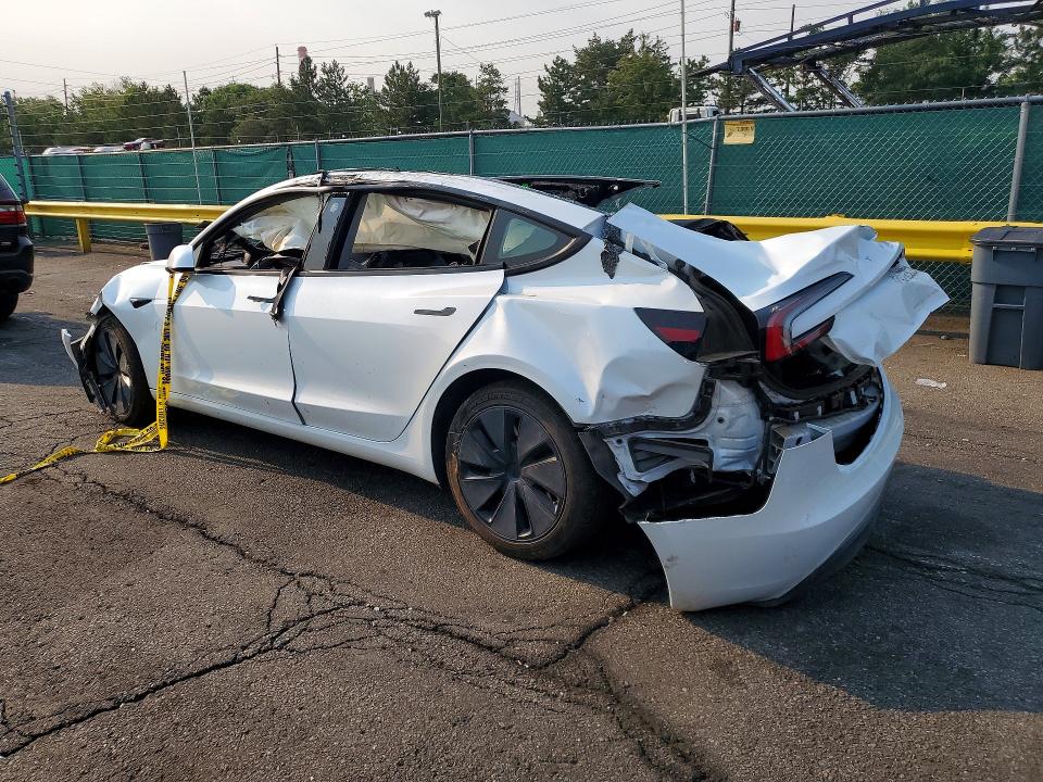 Photo 2 from auction – 2025 TESLA MODEL 3 with VIN 5YJ3E1EA1SF990327