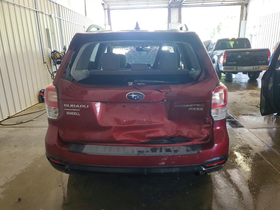 Photo 6 from auction – 2017 SUBARU FORESTER with VIN JF2SJAEC4HH591169