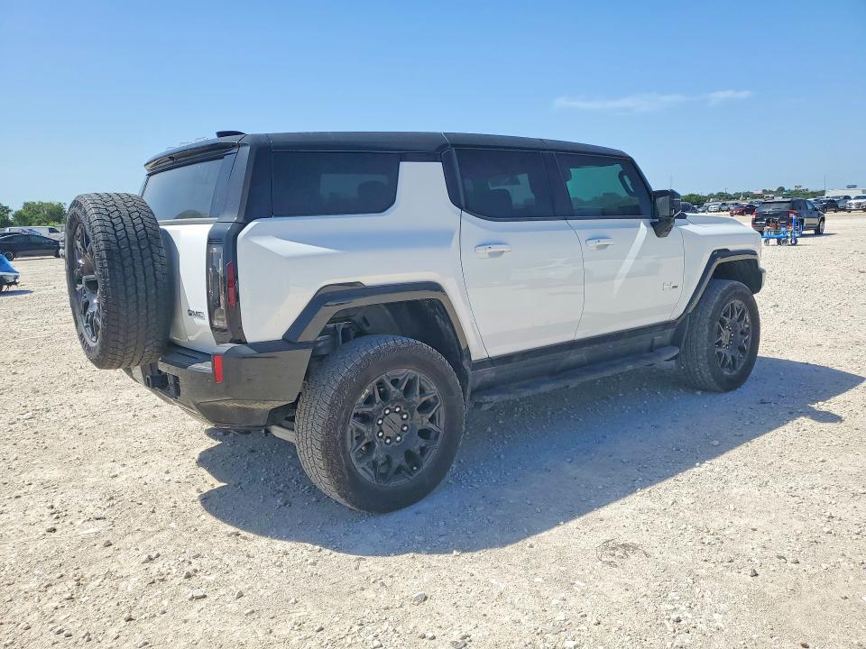 Снимка 3 от търг – 2026 GMC HUMMER SUV с VIN 1GKTEHDE1TU602314
