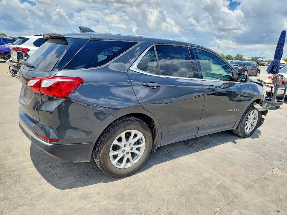 Photo 3 from auction – 2019 CHEVROLET EQUINOX with VIN 2GNAXKEV4K6180259