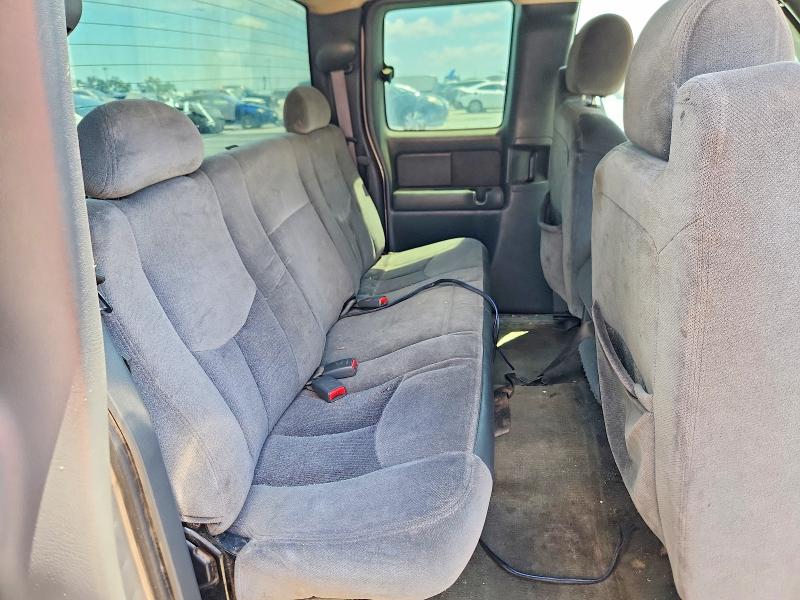 Photo 10 from auction – 2004 GMC NEW SIERRA with VIN 1GTEC19V24E399505