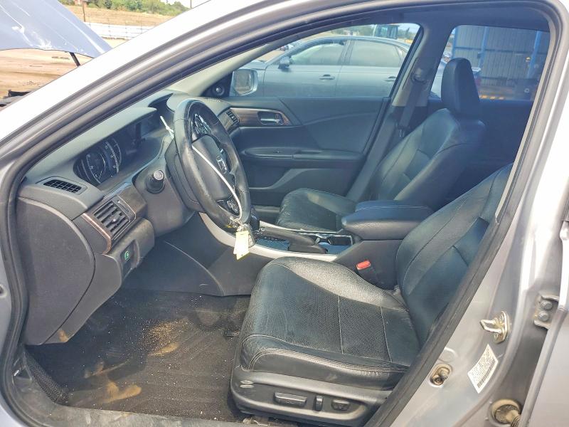 Photo 7 from auction – 2017 HONDA ACCORD with VIN 1HGCR3F85HA035240