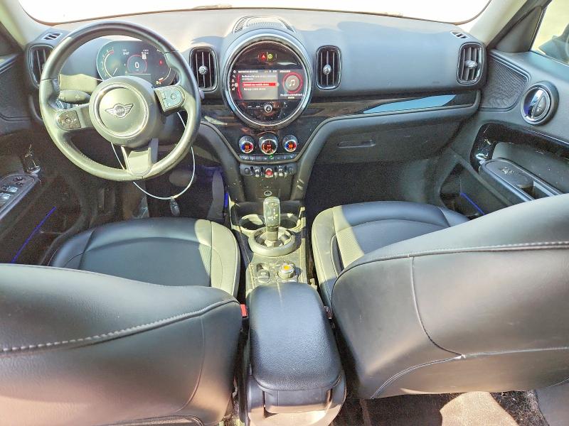Photo 8 from auction – 2022 MINI COOPER with VIN WMZ23BR0XN3N52819